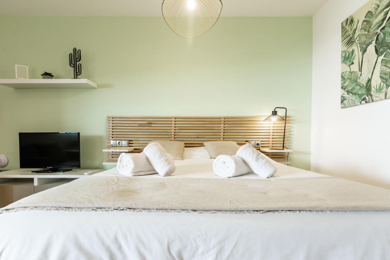 Teatro Suites Malaga City Flat ภายนอก รูปภาพ