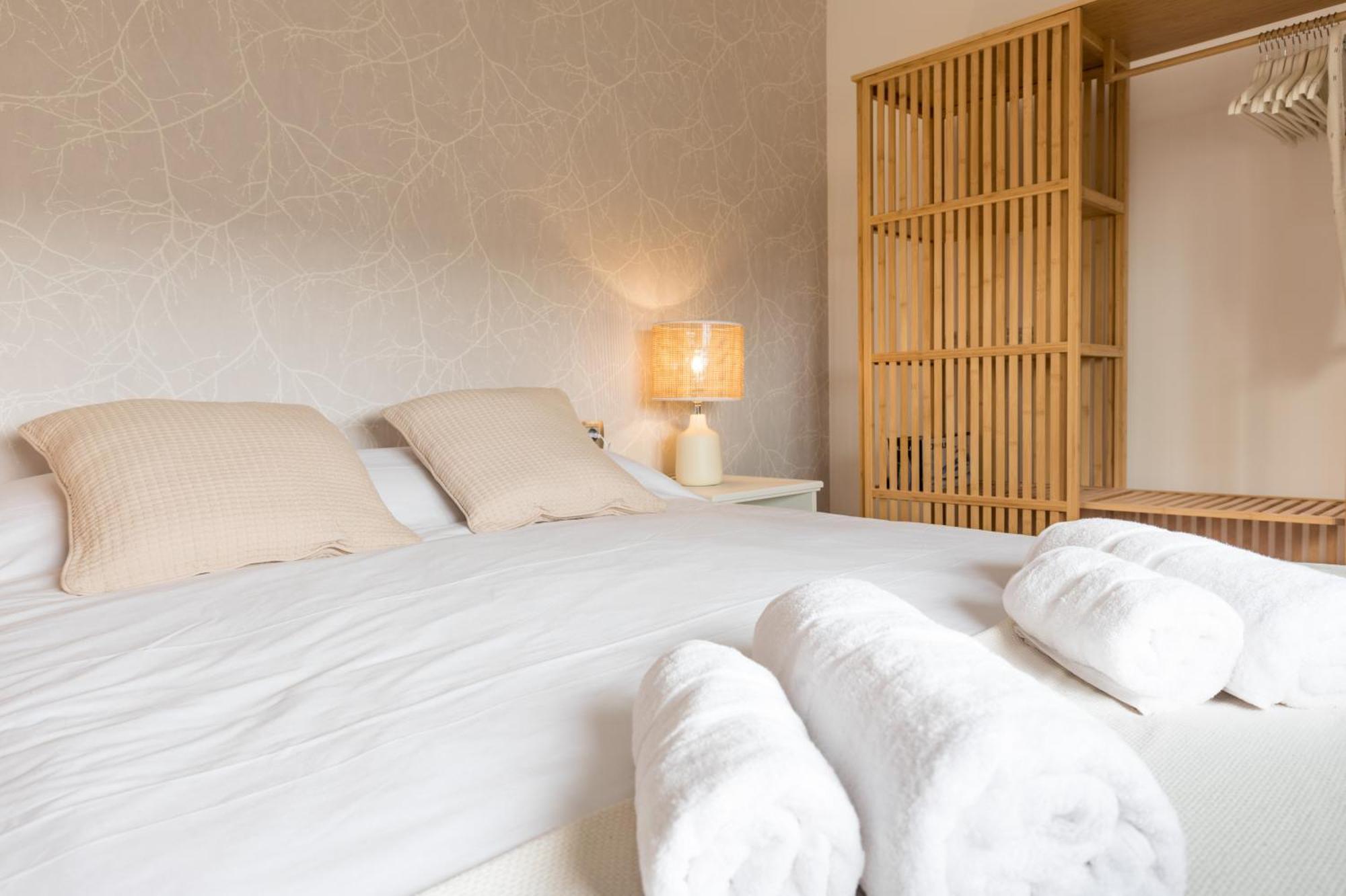 Teatro Suites Malaga City Flat ภายนอก รูปภาพ