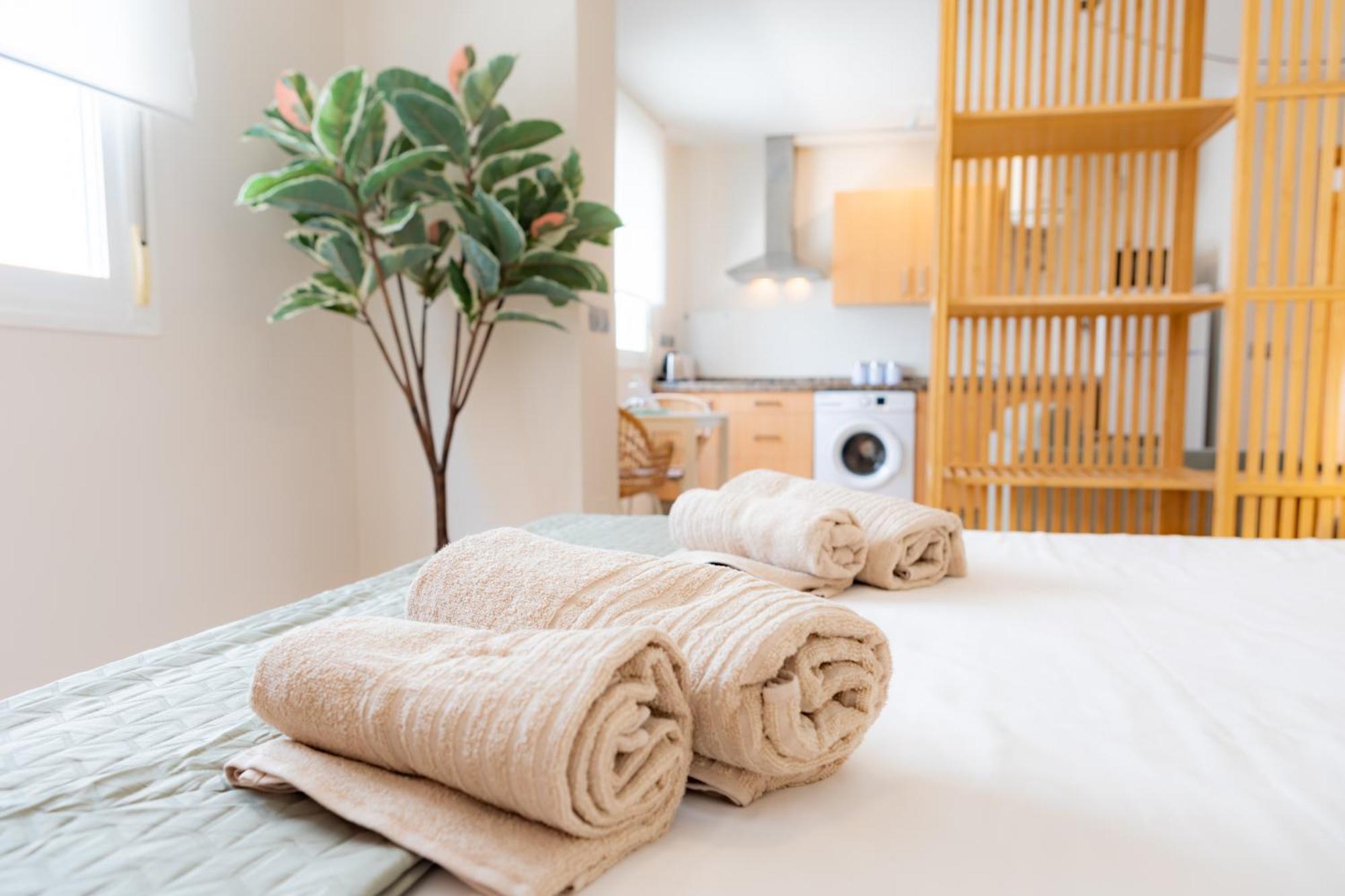 Teatro Suites Malaga City Flat ภายนอก รูปภาพ