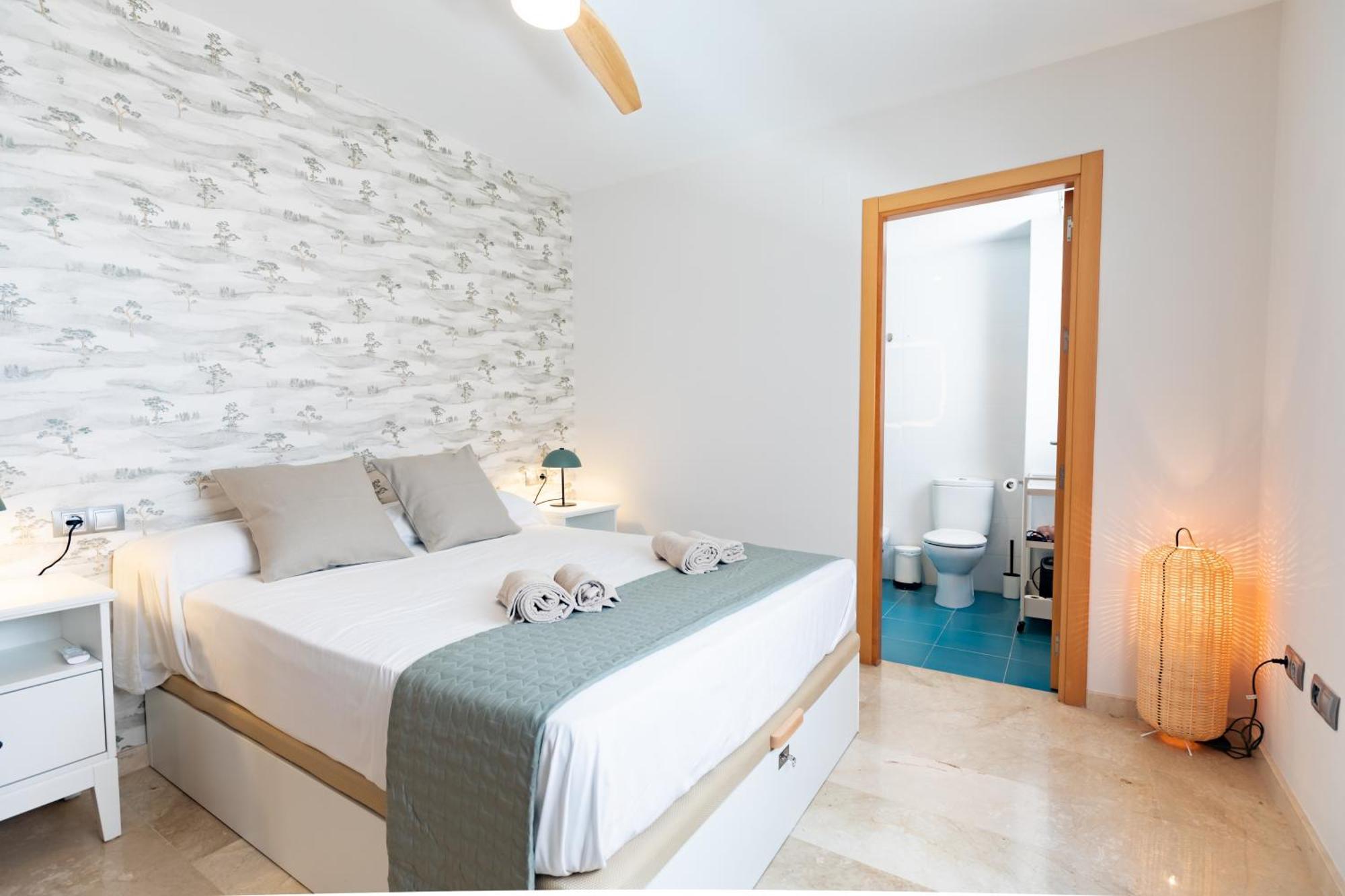 Teatro Suites Malaga City Flat ภายนอก รูปภาพ