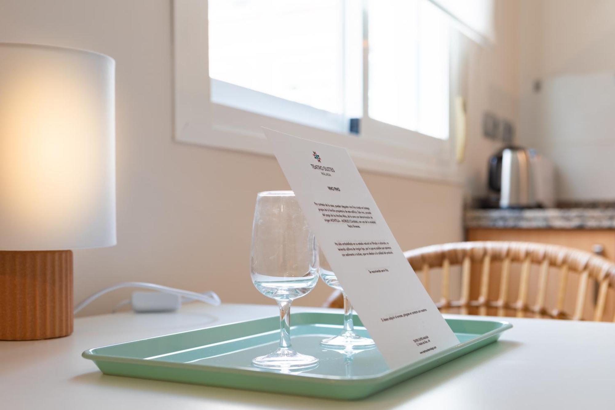 Teatro Suites Malaga City Flat ภายนอก รูปภาพ